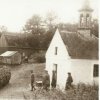 Mostec - kaple sv. Antonína | nastoupená kompanie německého Wehrmachtu u obecní kaple sv. Antonína, který do vsi vstoupil v říjnu roku 1938