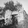 Popov - kaple | zdevastované torzo kaple v roce 1976