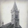 Stará Role - kostel Nanebevstoupení Páně | vytahování nových zvonů na věž kostela dne 14. dubna 1924