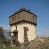 Bochov - hrad Hartenštejn | Karlovarská věž od jihovýchodu - duben 2013