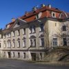 Sedlec - zámek | bývalý zámecký areál v Sedleci od jihozápadu - duben 2011