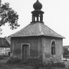 Záhoří - kaple Panny Marie Královny Míru | zchátralá kaple Panny Marie Královny Míru v roce 1963