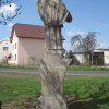 Štědrá - socha sv. Františka Xaverského | zadní strana sochy sv. Františka Xaverského - duben 2013