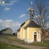 Sovolusky - kaple sv. Jakuba | vstupní průčelí obecní kaple v Sovoluskách od jihozápadu - duben 2013