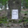 Stará Role - pomník obětem 1. světové války | pomník obětem 1. světové války ve Staré Roli během rekonstrukce - červenec 2009
