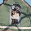 Velký Hlavákov - kaple sv. Jana Nepomuckého | restaurovaná socha sv. Jana Nepomuckého ve štítu kaple - duben 2020