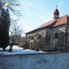 Luka - kaple sv. Anny | zchátralá hřbitovní kaple sv. Anny na hřbitově u Luk od východu - únor 2019