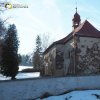 Luka - kaple sv. Anny | zchátralá hřbitovní kaple sv. Anny na hřbitově u Luk od východu - únor 2019