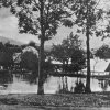 Žďár (Saar) | rybník s kostelem Narození Panny Marie před rokem 1945
