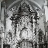 Skoky - kostel Navštívení Panny Marie | hlavní oltář kostela v roce 1964
