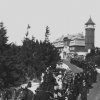 Jáchymov - rozhledna na Klínovci | pohřeb hostinského z horského hotelu na Klínovci v době před rokem 1945