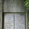 Mariánská - pomník obětem 1. světové války | stopy po odstraněných nápisech na pomníku - červen 2017
