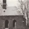 Německý Chloumek - kaple sv. Josefa | zchátralá kaple sv. Josefa před zahájením přestavby na chatu v době kolem roku 1987