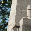 Otročín - pomník obětem 1. světové války | detail plastické výzdoby renovovaného pomníku obětem 1. světové války v Otročíně - červen 2017