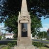 Otročín - pomník obětem 1. světové války | přední strana pomníku - červen 2017