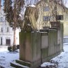 Bečov nad Teplou - pomník obětem 1. světové války | pomník před restaurováním - únor 2011
