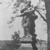 Údrč - socha sv. Jana Nepomuckého | pískovcová socha sv. Jana Nepomuckého v Údrči v době před rokem 1945