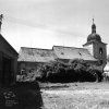 Nahořečice - kostel sv. Václava | severní průčelí kostela sv. Václava v Nahořečicích na snímku z roku 1969
