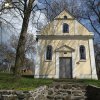 Týniště - kaple sv. Prokopa | vstupní západní průčelí renovované kaple sv. Prokopa v Týništi - duben 2014