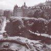 Karlovy Vary - Alžbětiny lázně (Lázně V) | park před Lázněmi V na fotografii z doby před rokem 1945