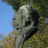 Karlovy Vary - busta Adama Mickiewicze | busta Adama Mickiewicze - říjen 2011