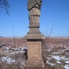 Močidlec - socha sv. Jana Nepomuckého | přední strana sochy sv. Jana Nepomuckého - únor 2011