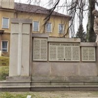 Bečov nad Teplou - pomník obětem 1. světové války
